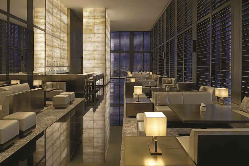 Armani Hotel, Milan