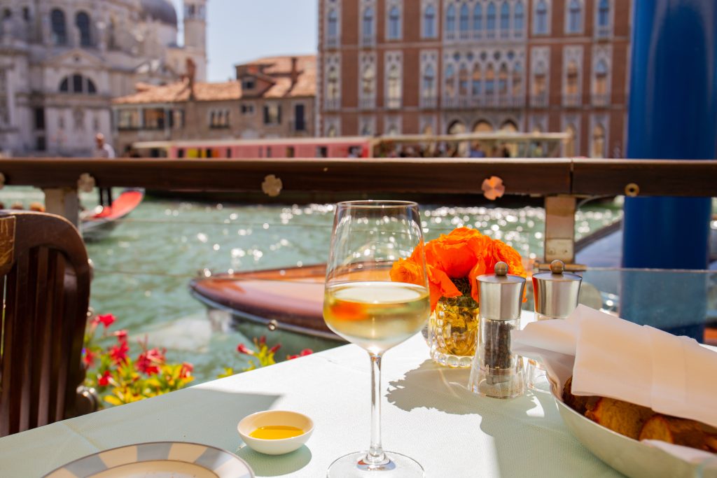 Venice bars restaurants wine