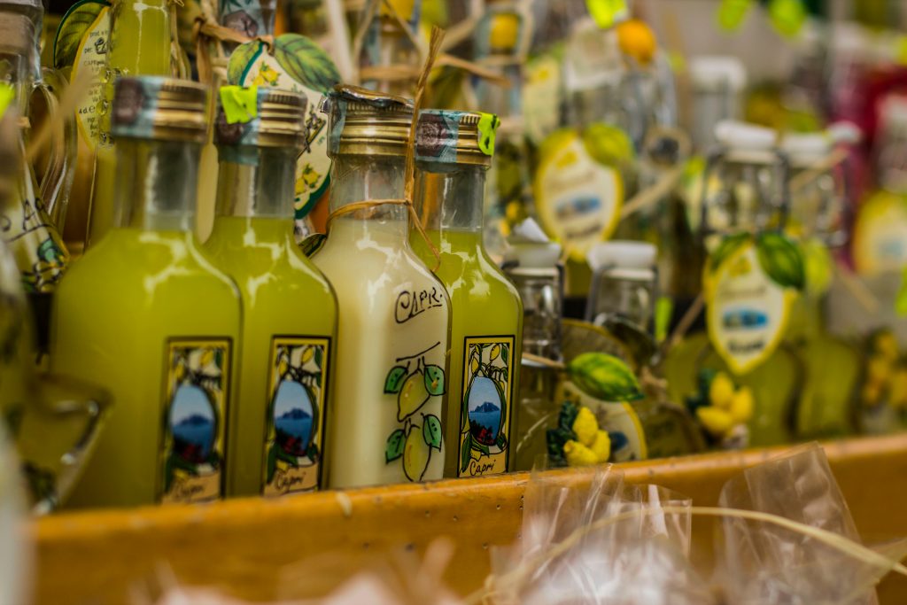 limoncello italy souvenirs liqueur