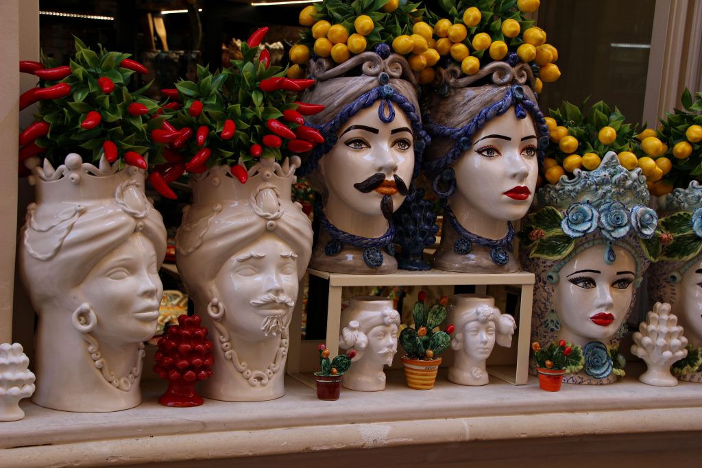 ortigia sicily ceramics italy souvenirs