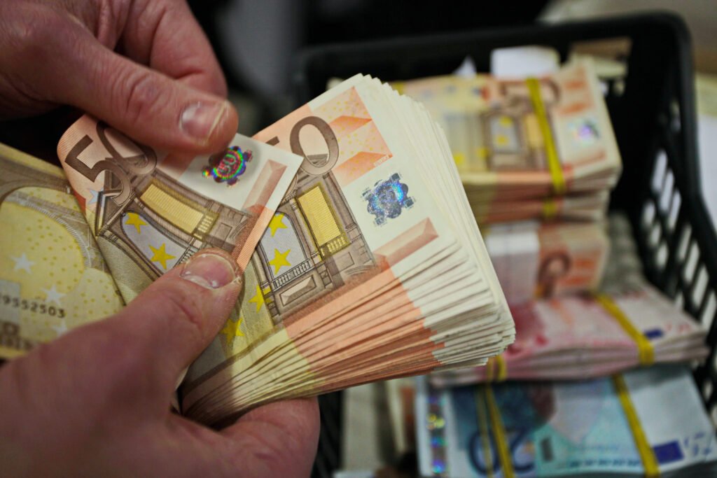 cheap budget italy travel ideas