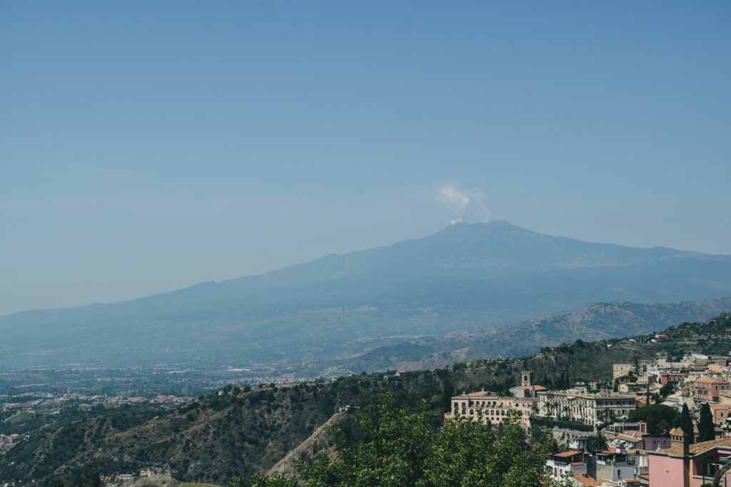 sicily wine tours vineyards