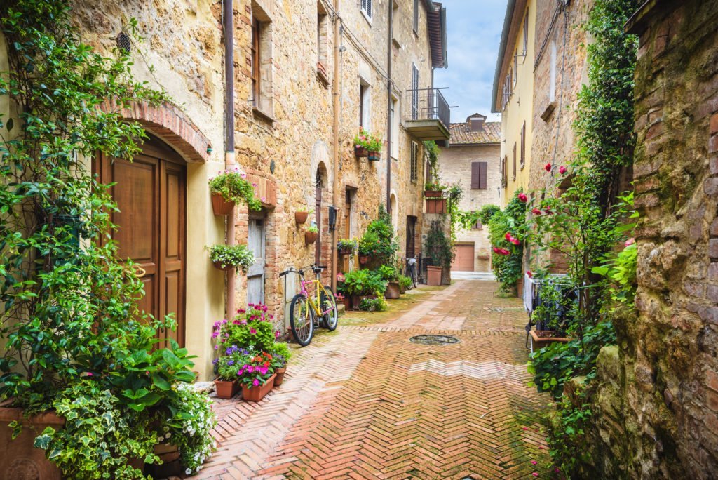 Visit the Tuscan Countryside